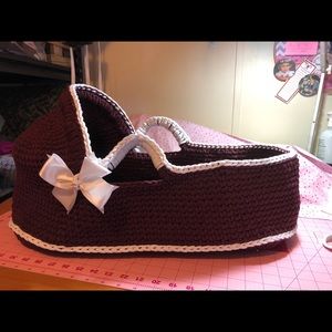 CROCHET BABY BASKET.   “RESERVED FOR ALMA JOSE”